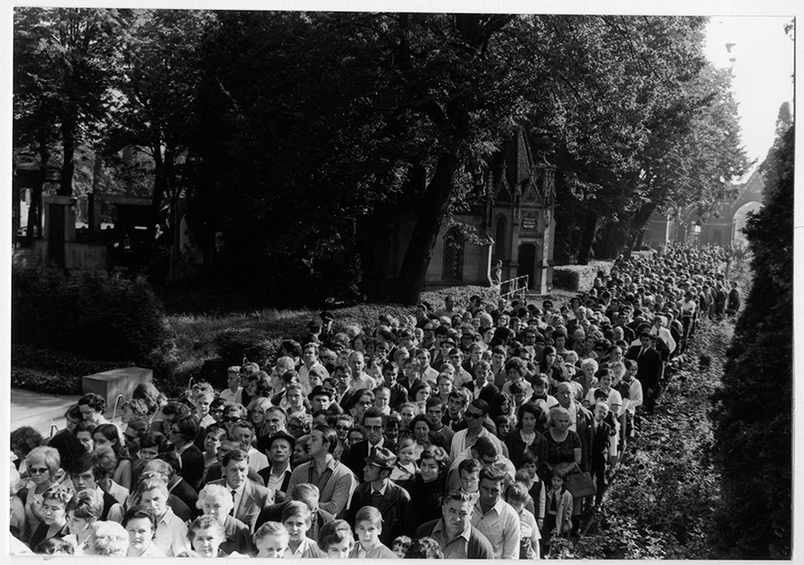 Beim Begräbnis von Jochen Rindt am Zentralfriedhof schaute die ganze Welt auf Graz.