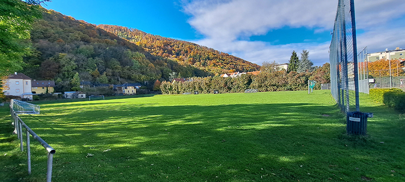 Bezirkssportplatz Dr. Karl-Lueger-Straße (Bulme Platz) Ballsportfeld © Sportamt/Hubmann Bezirkssportplatz Dr. Karl-Lueger-Straße (Bulme Platz) Ballsportfeld
