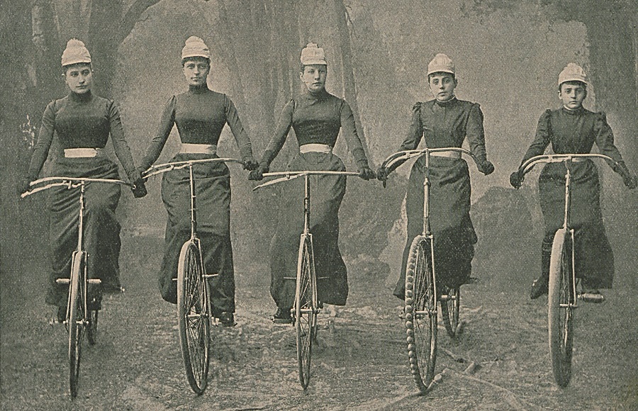 Meilenstein 2015: Pionierinnengalerie im Rathaus (Bild: Grazer Damen-Bicycle-Club, gegründet 1893)