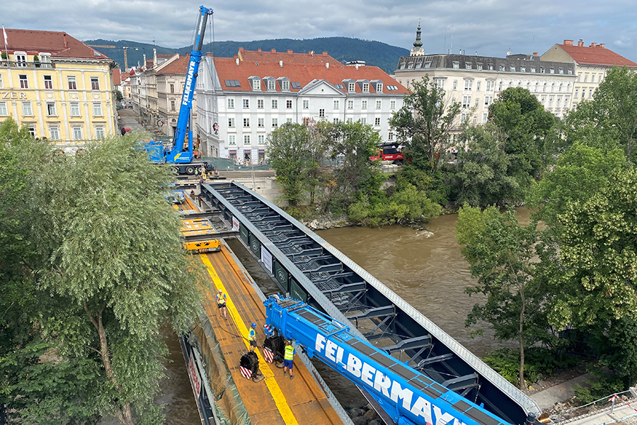 Für eine gute Verbimdung – die Tegetthoffbrücke wächst. © Holding Graz Für eine gute Verbimdung – die Tegetthoffbrücke wächst.