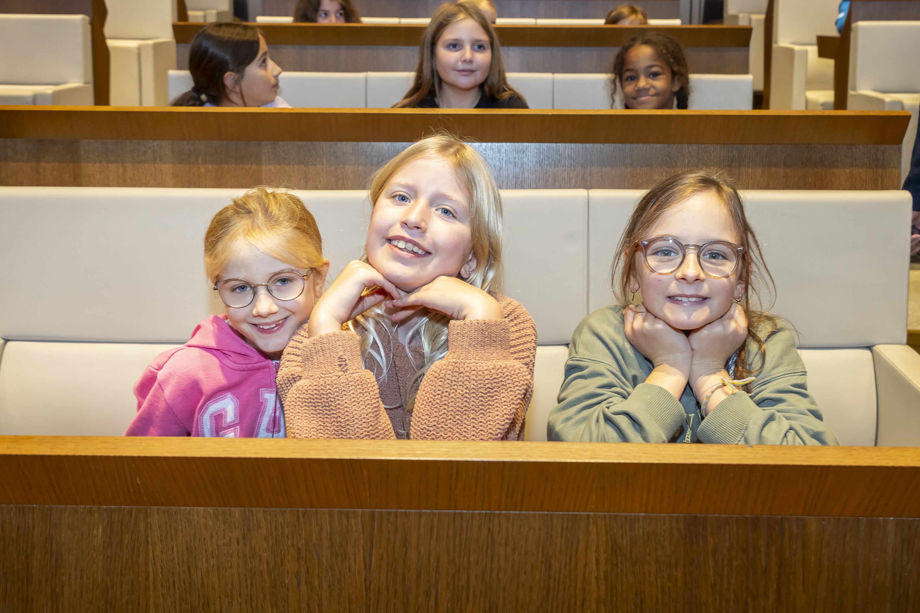 Impressionen des Besuchs der Volksschule.