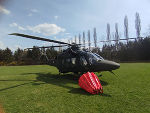 Der neue Militärhubschrauber "Lion" flog die ersten Einsätze mit dem Löschwasser-Außenbehälter. © Stadt Graz/SiMa Der neue Militärhubschrauber "Lion" flog die ersten Einsätze mit dem Löschwasser-Außenbehälter.