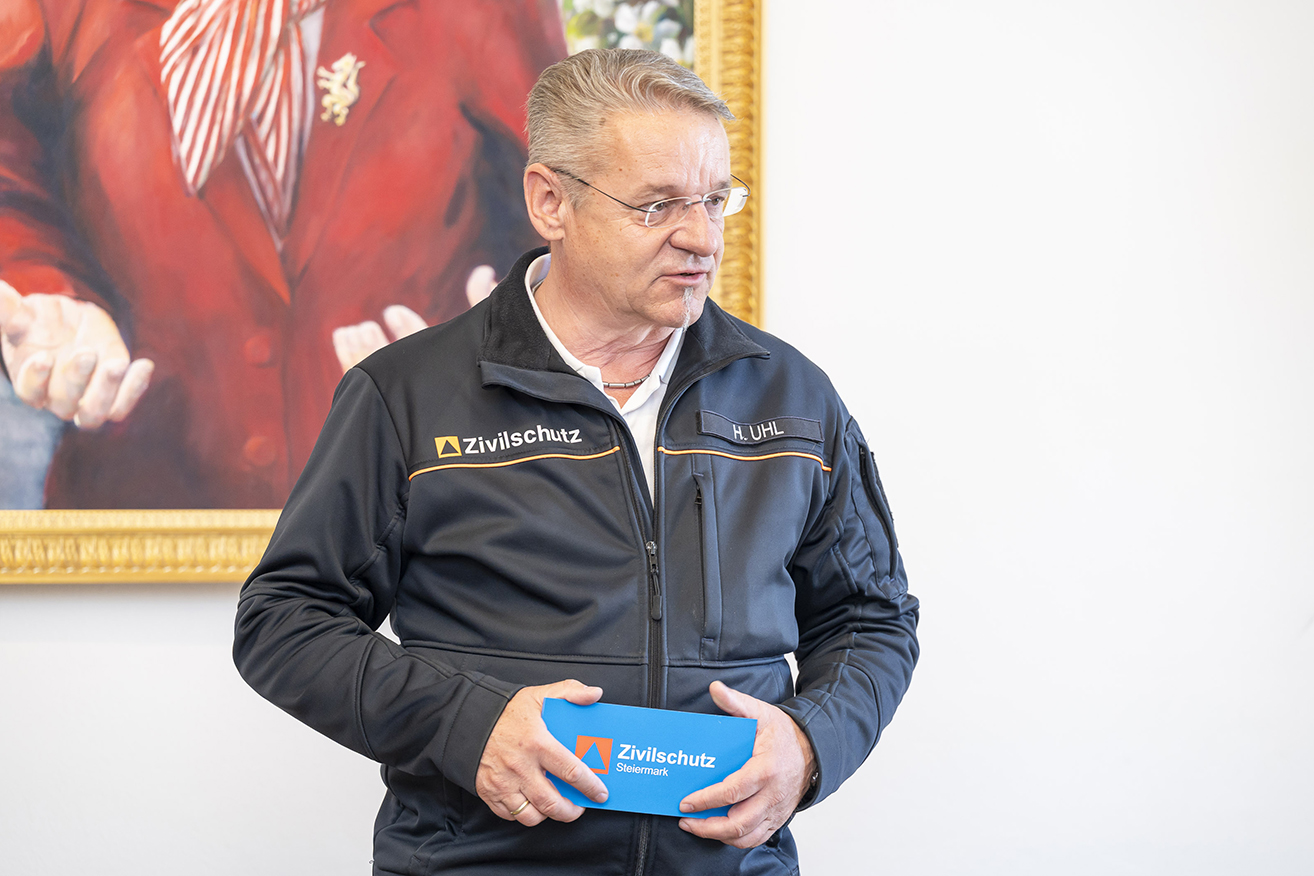 Heribert Uhl, GF des Zivilschutzverbandes Stmk., führte durch die Veranstaltung. © Stadt Graz/Fischer Heribert Uhl, GF des Zivilschutzverbandes Stmk., führte durch die Veranstaltung.